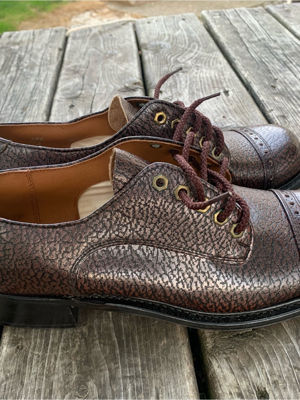Men's Dark Brown Textured Derby Shoes - Picture 2 of 7